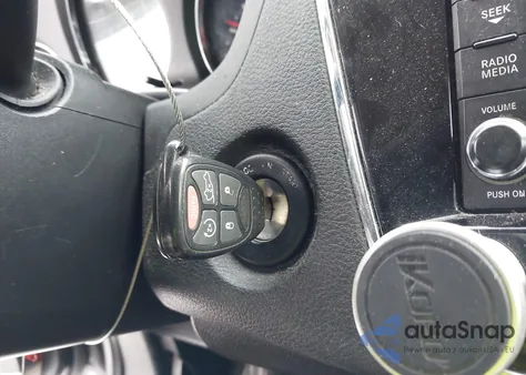 2012 Chrysler 200 Limited z USA, uszkodzony, nr VIN 1C3CCBCG2CN123934